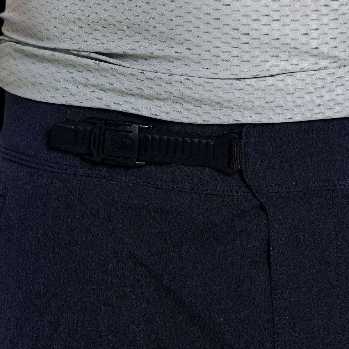 Skyline Pro Air Short Shell Mono Carbon