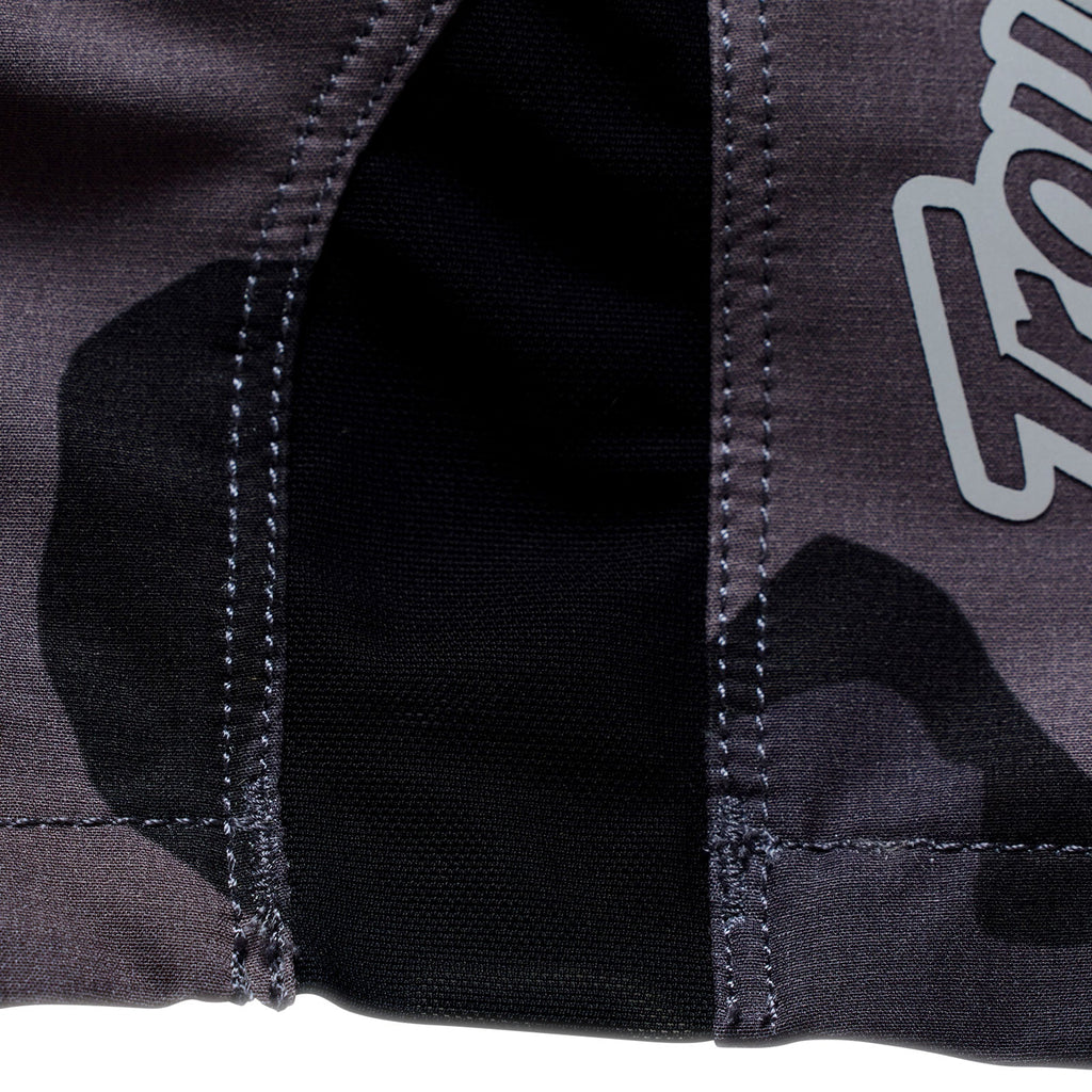 Skyline Pro Short Shell Flow Camo Carbon