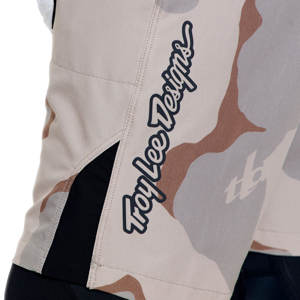 Skyline Pro Short X BN3TH Liner Flow Camo Pumice