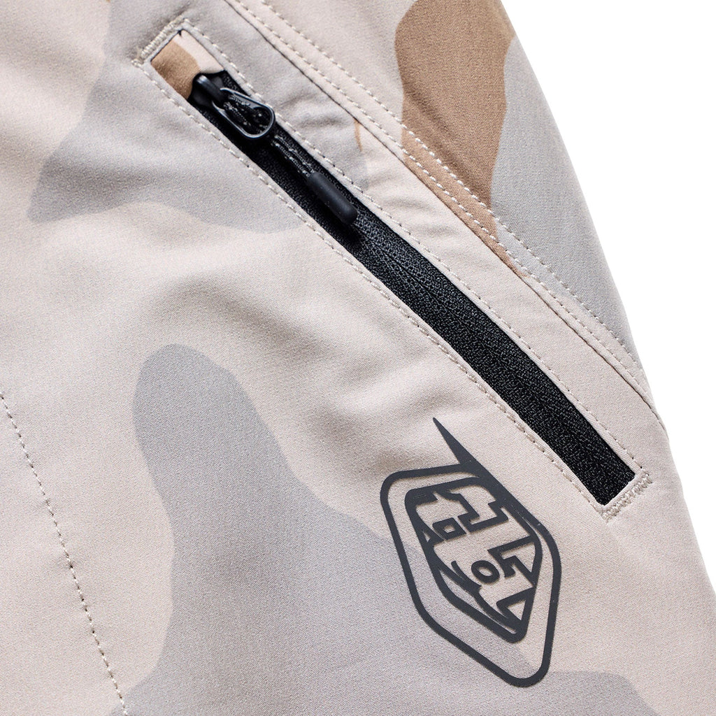 Skyline Pro Short X BN3TH Liner Flow Camo Pumice