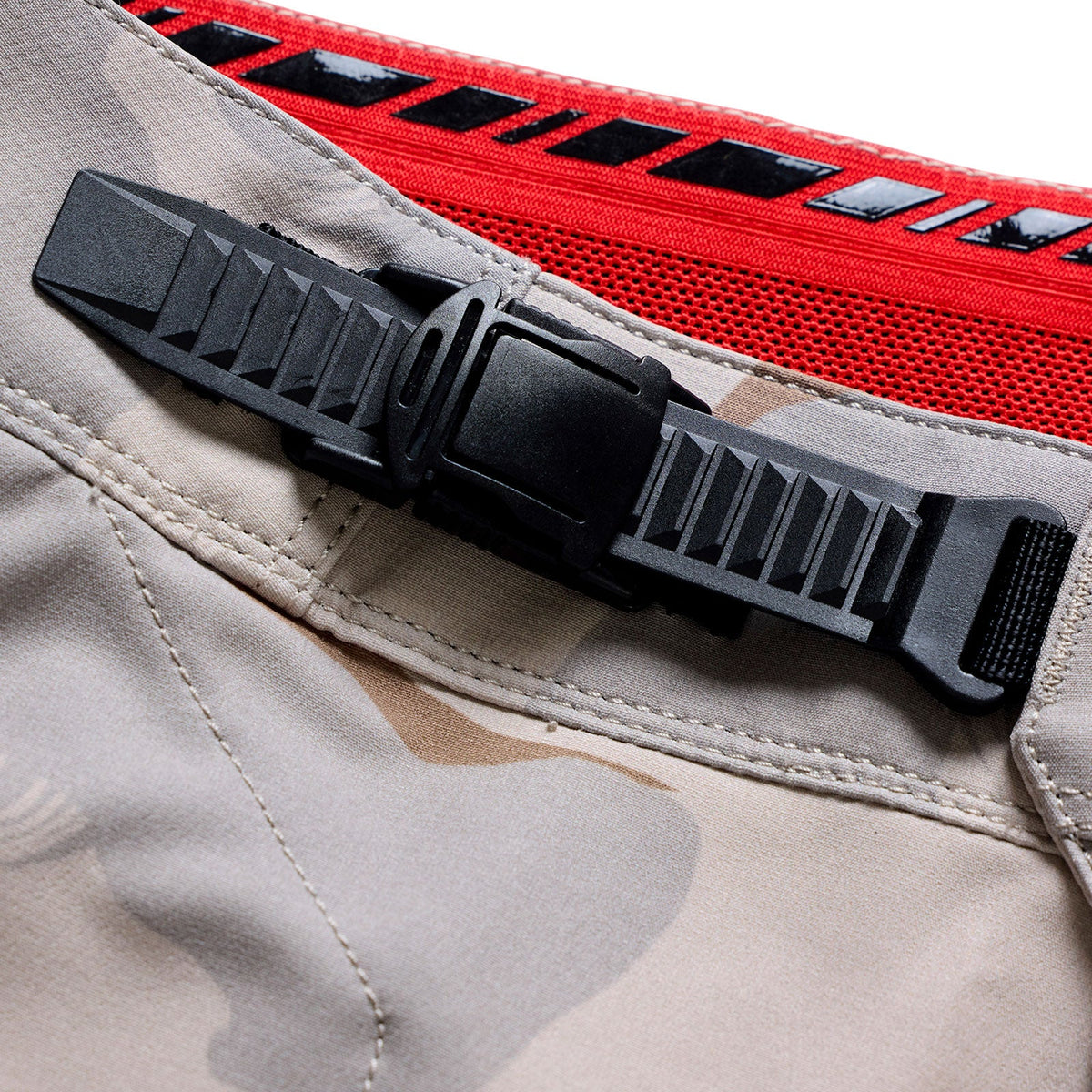 Skyline Pro Short X BN3TH Liner Flow Camo Pumice