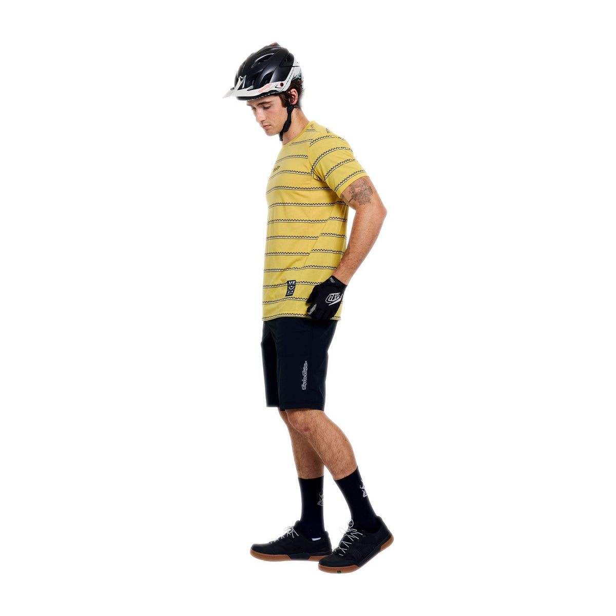 Skyline Ride SS Tee Checked Out Butter