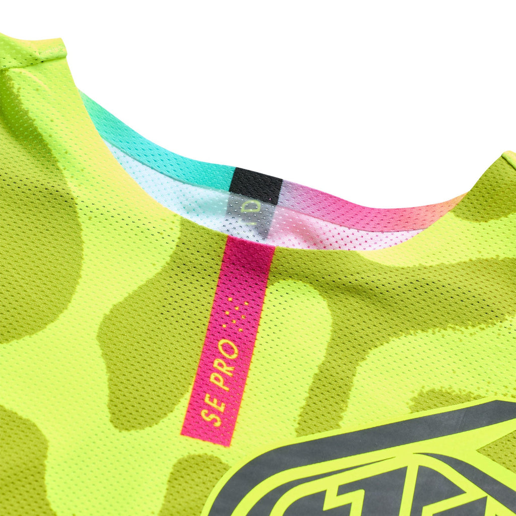 SE Pro Jersey Myth Black / Flo Yellow