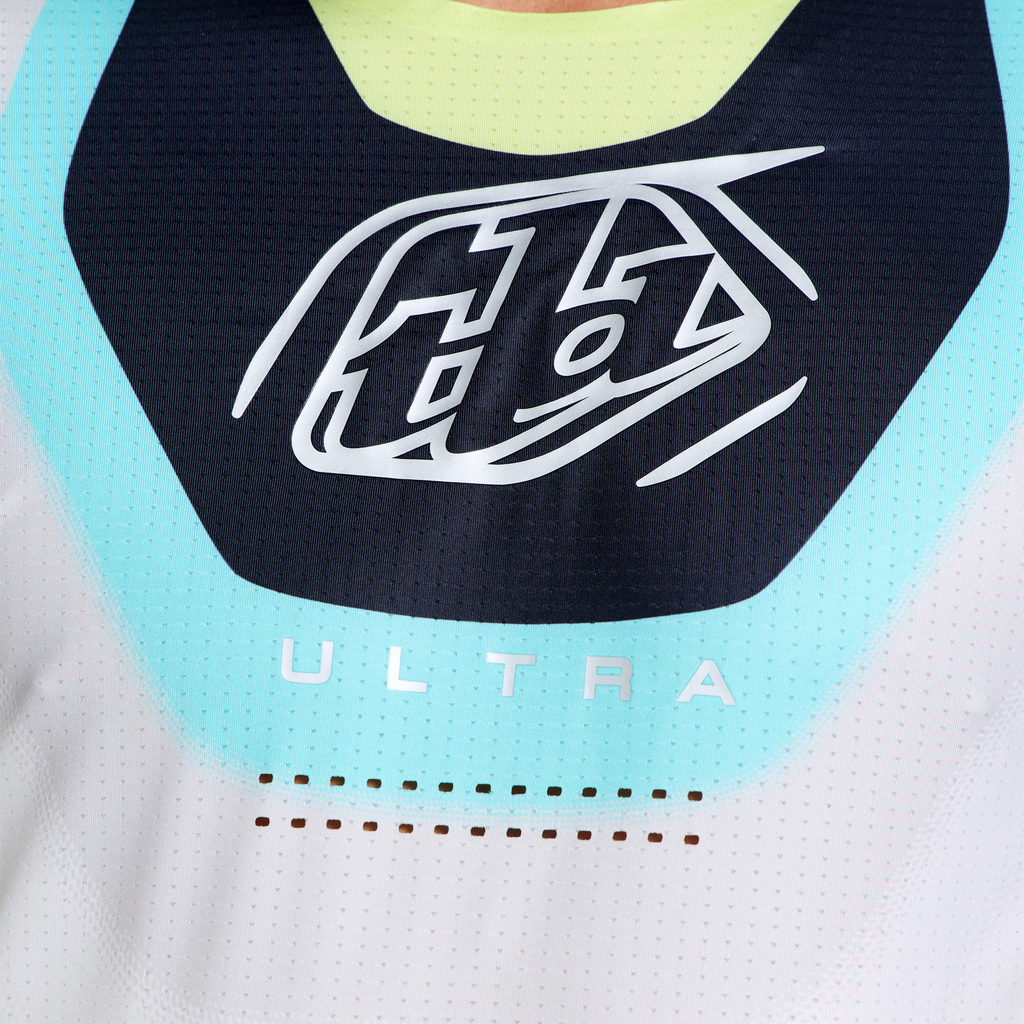 SE Ultra Jersey Vision Stone White / Carbon