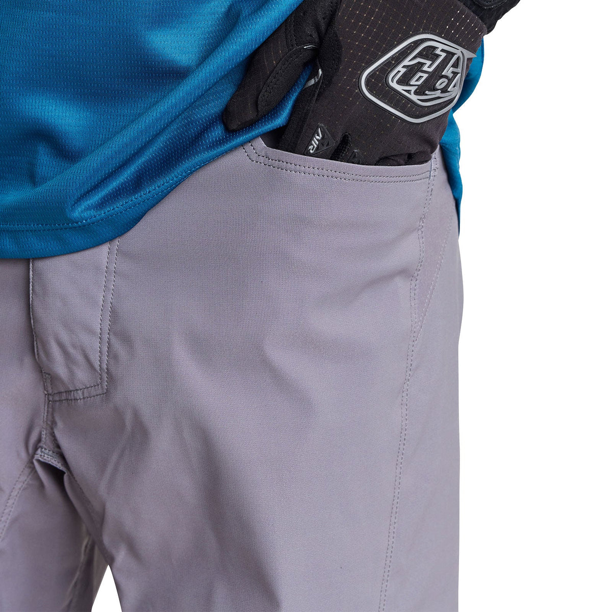 Flowline Short W/Liner Solid Charcoal