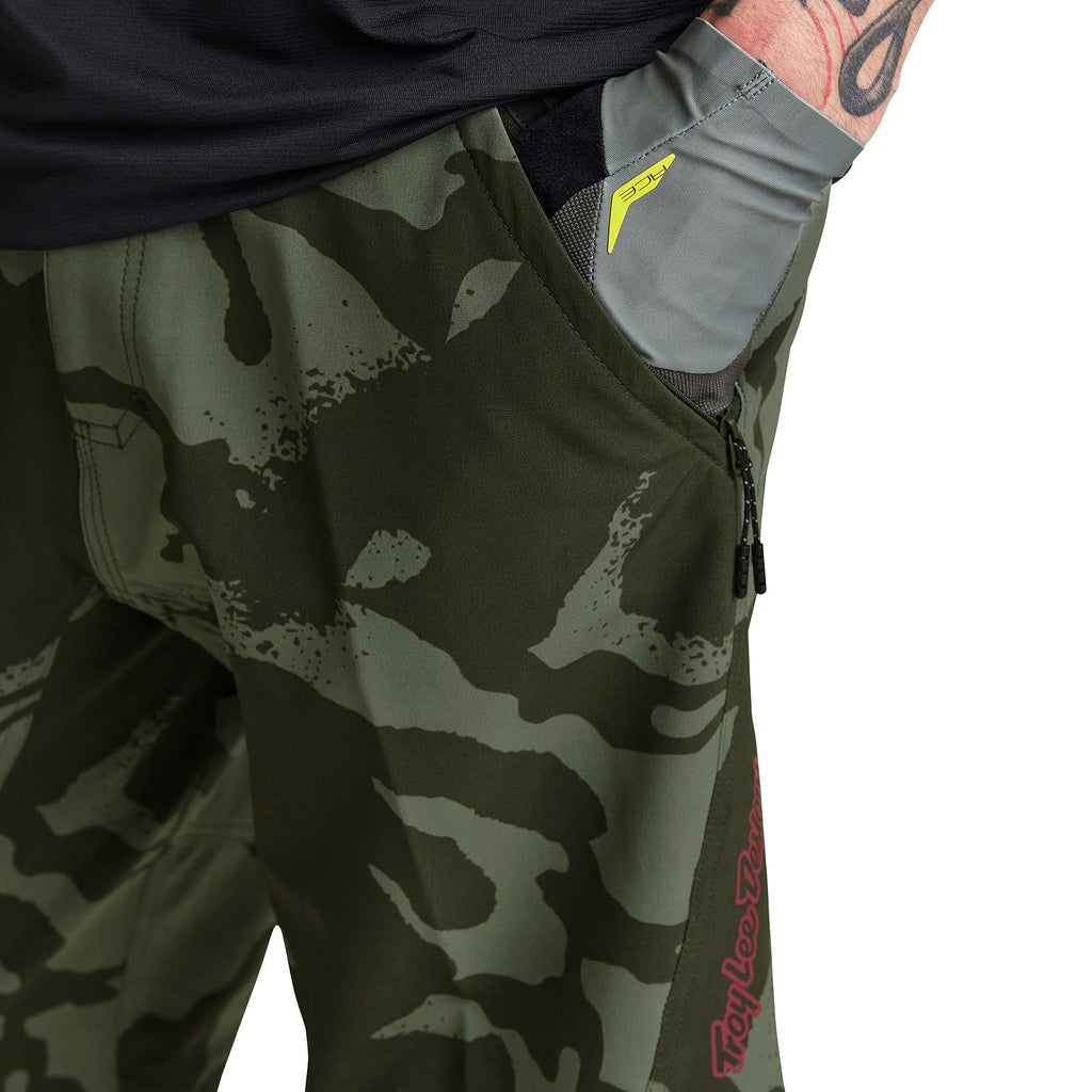 Skyline Short Shell Shadow Camo Olive