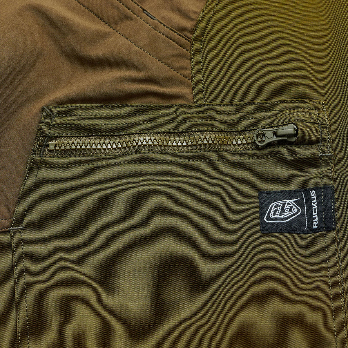Ruckus Cargo Pant Mono Dark Earth