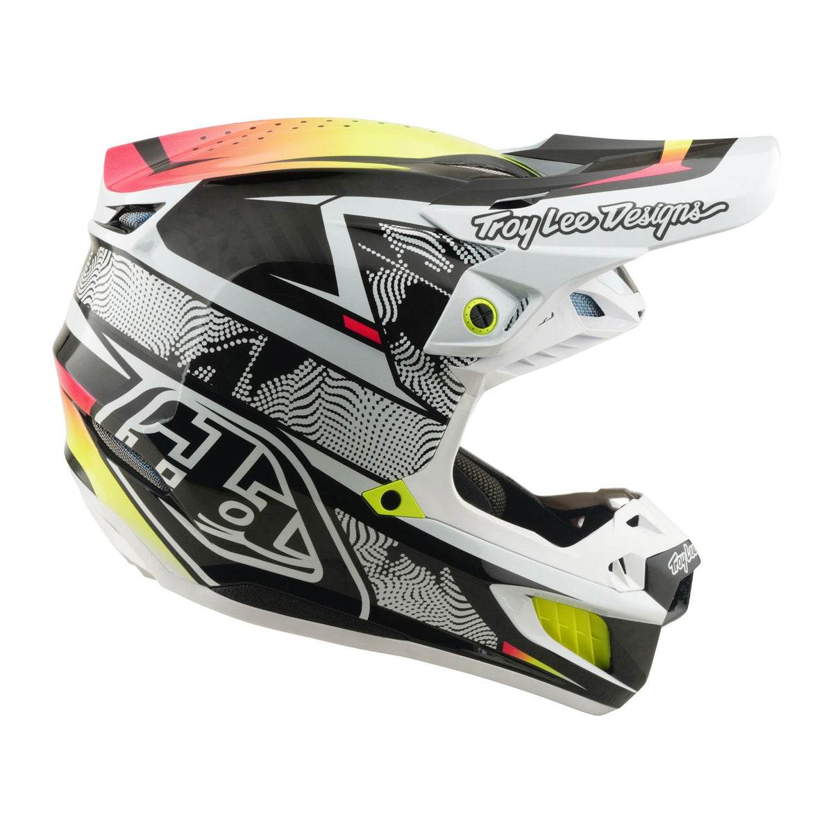 SE5 Carbon Helmet Lined up White