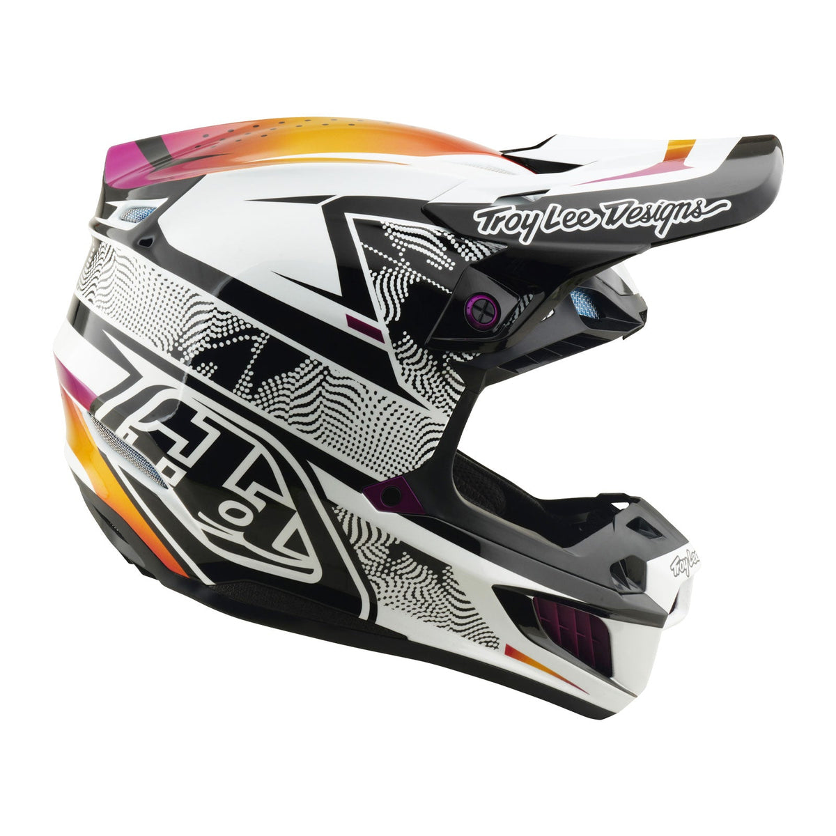 SE5 Composite Helmet Lined up Black