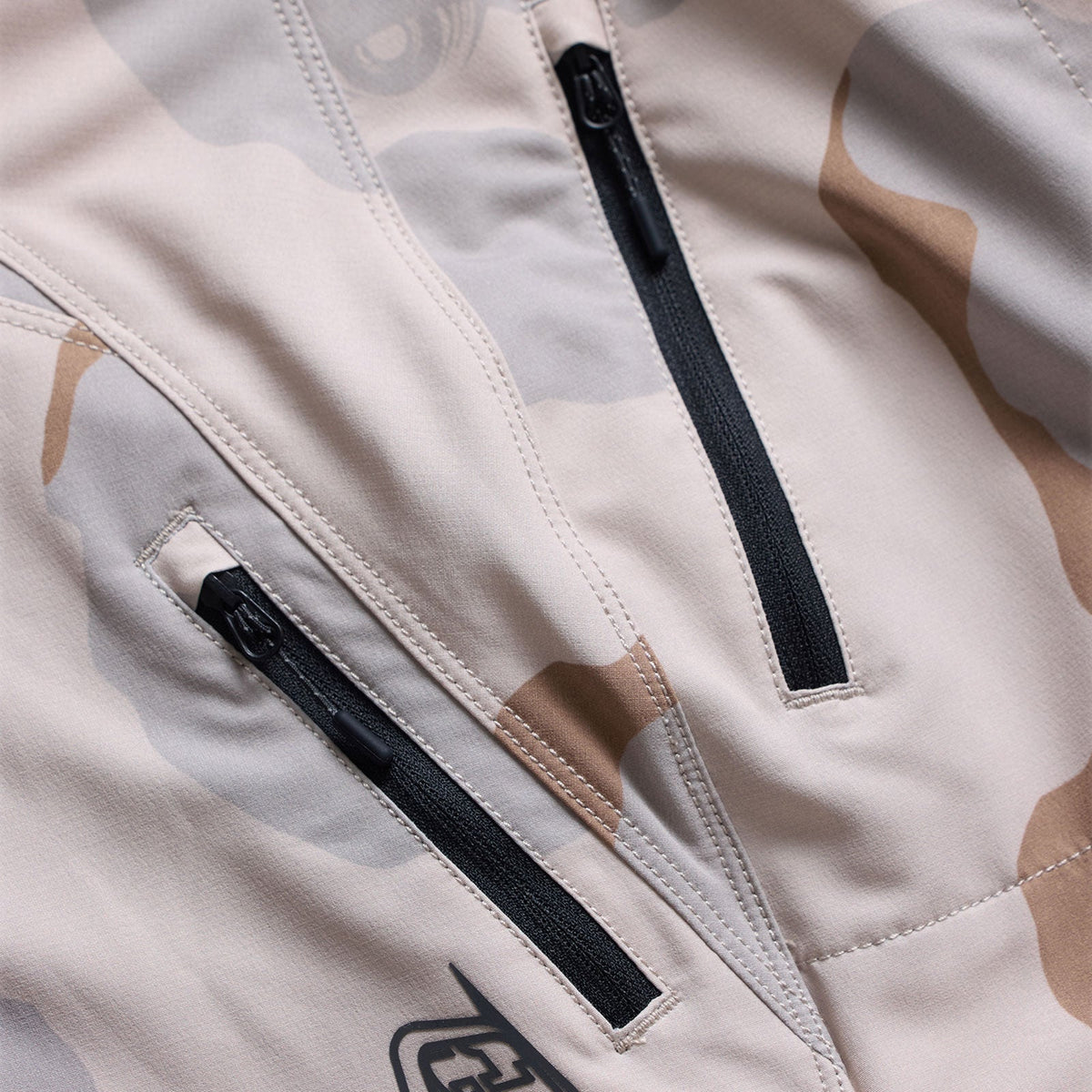 Womens Lilium Pro Pant Flow Camo Pumice