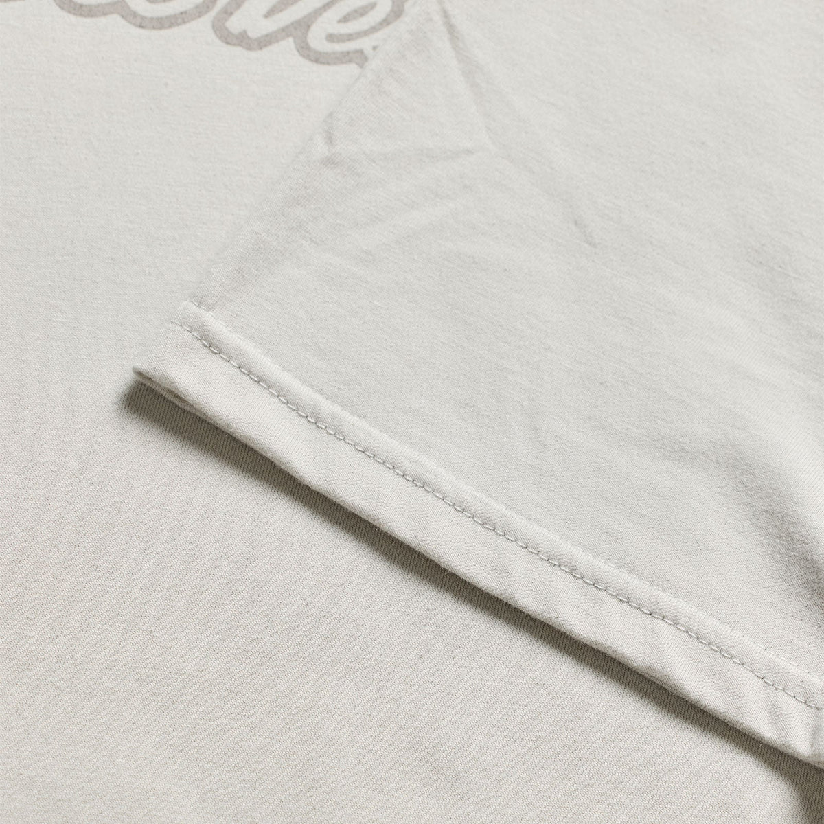 Wmns Short Sleeve Tee Signature Pumice