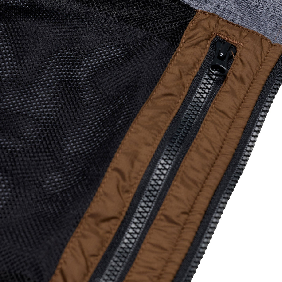 Ruckus Ride Vest Mono Carbon
